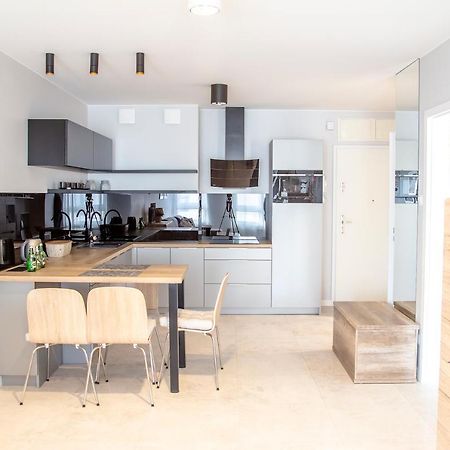 Al-Dom Apartamenty Apartament Przyjazny Na Wyspie Solnej Kołobrzeg Kültér fotó